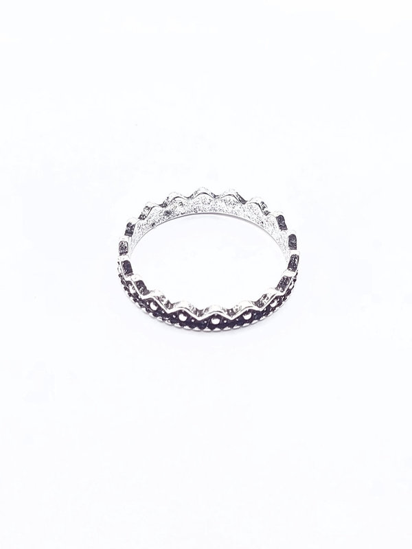Zilverkleurige ring, kroon decor, 17mm