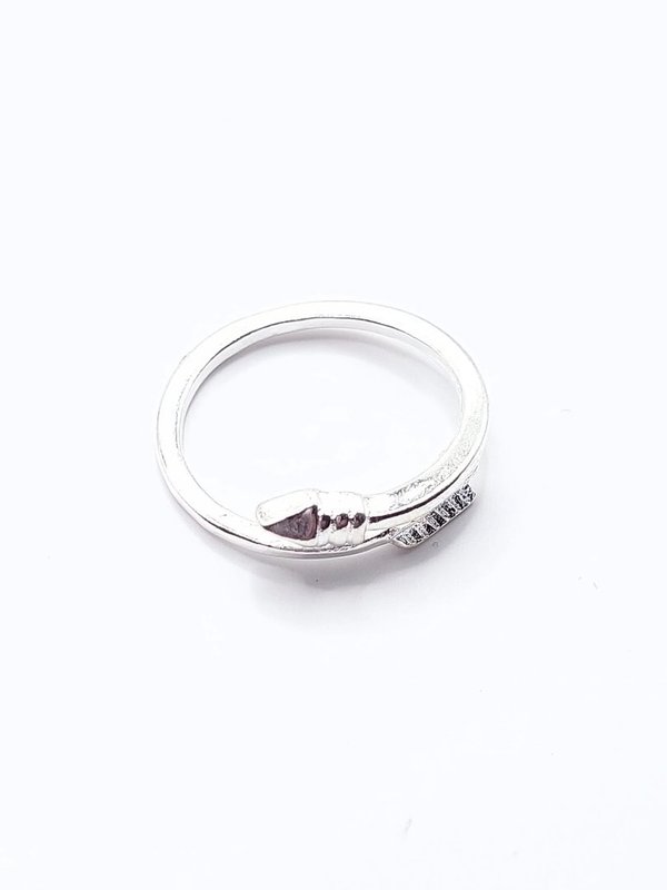 Zilverkleurige ring, pijl, verstelbaar ( Ø17mm )